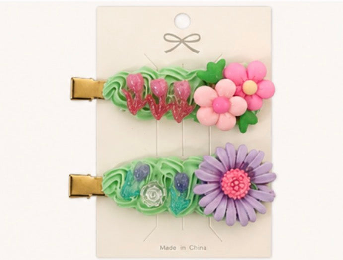 2 Pack Junk Hair Clips.